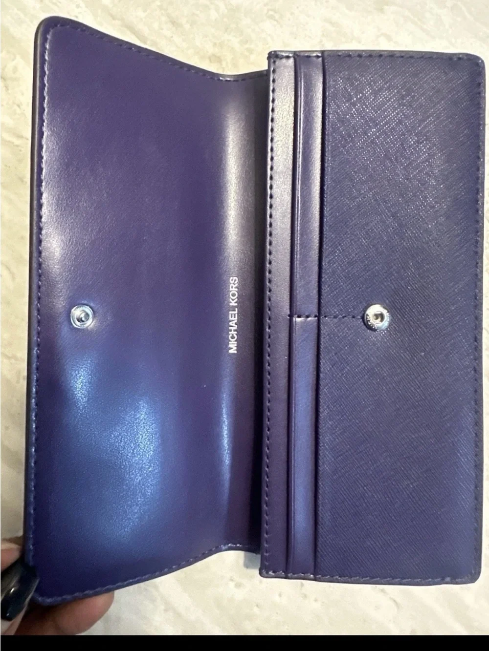 Michael Kors Purple Saffiano Trifold Wallet with Gold Logo - Picture 4 of 6